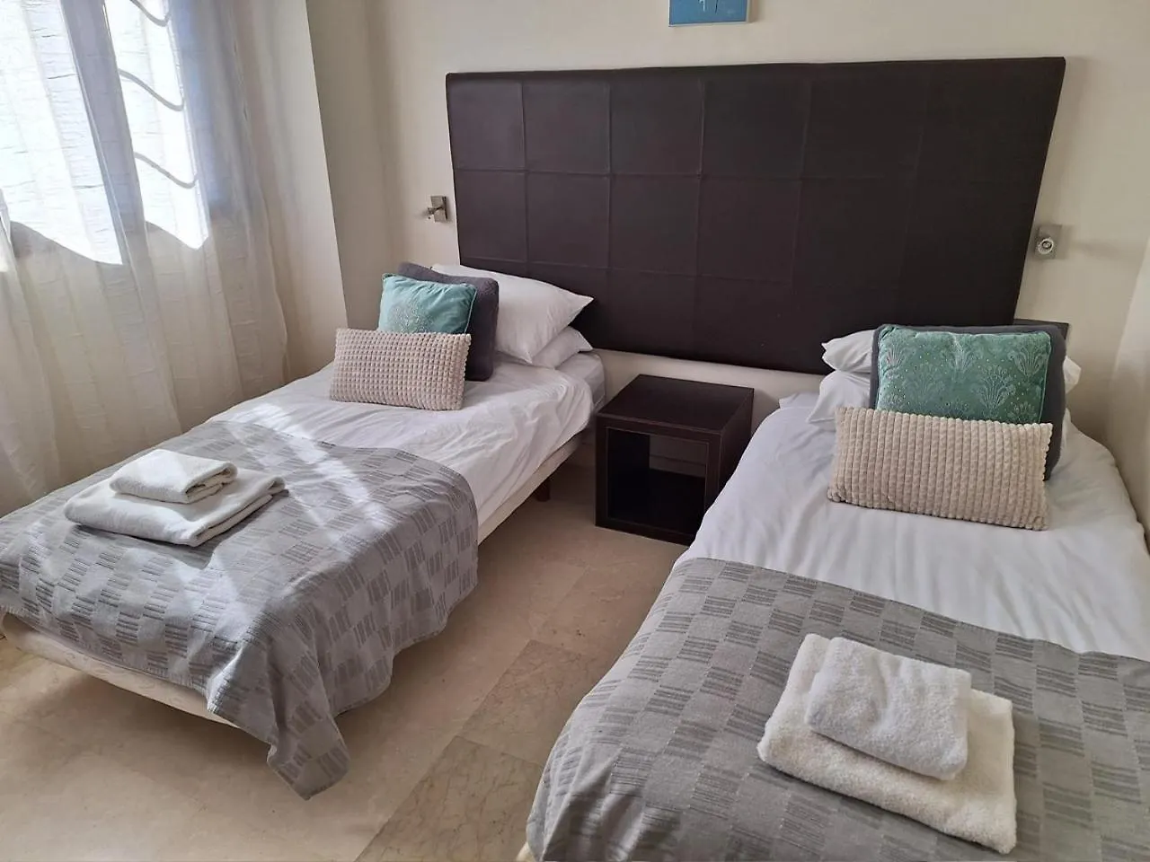 El Soto De Marbella Free Golf-Tennis-Padel-Gym 2 Bedroom Penthouse La Mairena 0*,